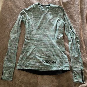 Lululemon rulu long sleeve running shirt size 6